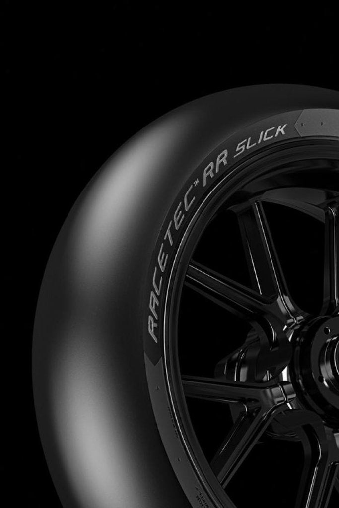 METZELER Racetec RR Slick – Contact Patch Performance Tyres